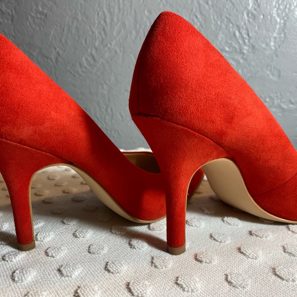 NINE WEST Red Suede Fifth 9x9 Womens Dress Pumps - Picture 13 of 16